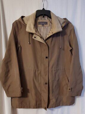 Liz Claiborne spring classic hooded jacket EUC!! Size: PXL